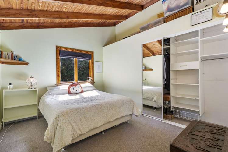 9 Tawini Road Titirangi_13