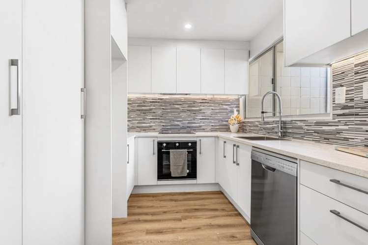 1/8 Wilbur Place Pakuranga Heights_17