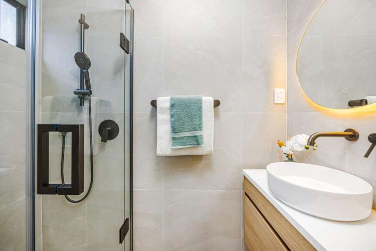 46 Wheturangi Road Greenlane_13