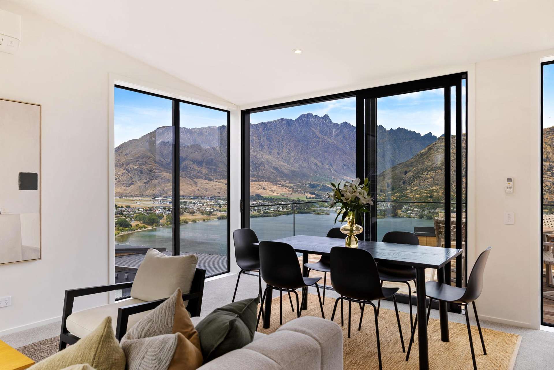 49 Angelo Drive Queenstown_0