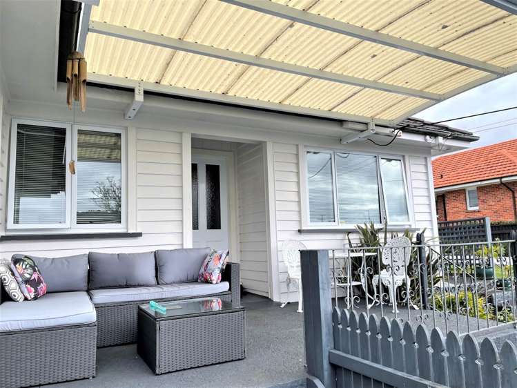 5b Lupton Avenue Kensington_5
