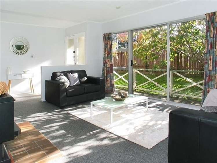 2 Pascoe Avenue Paremata_13