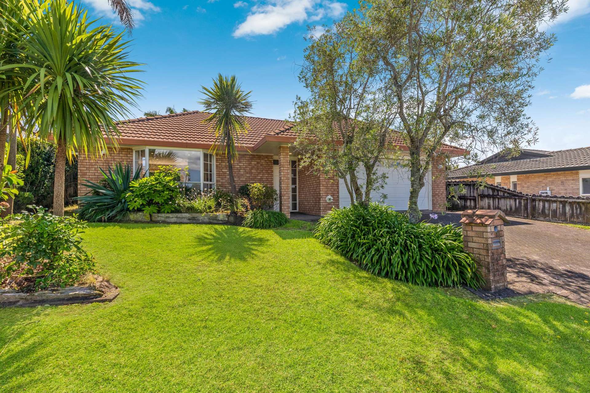 10 Stewart Gibson Place Manurewa_0