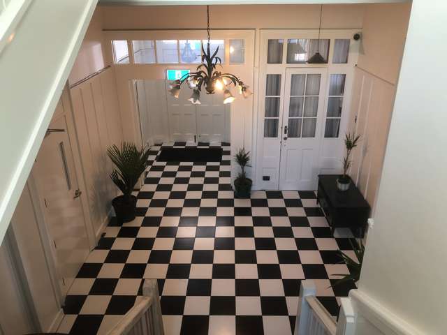 63 High Street North Carterton_4