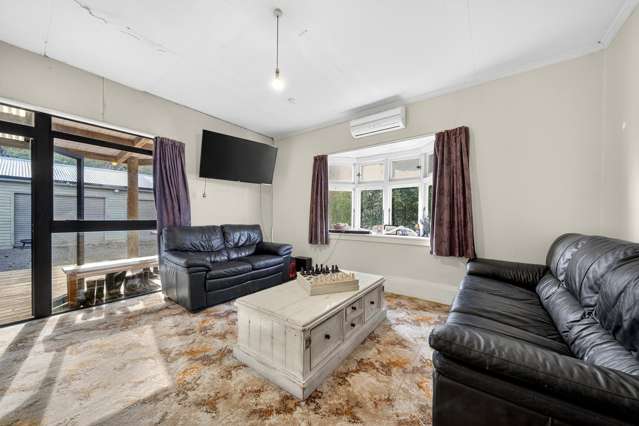 1351 Opaki Kaiparoro Road Mauriceville_4