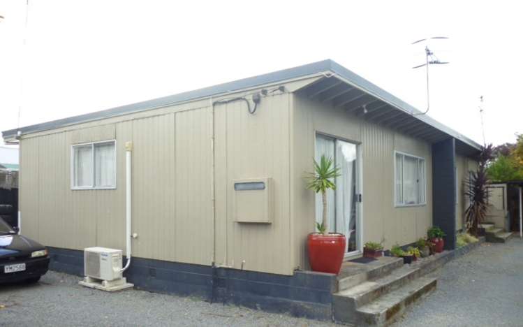 1/69A Pine Avenue_0