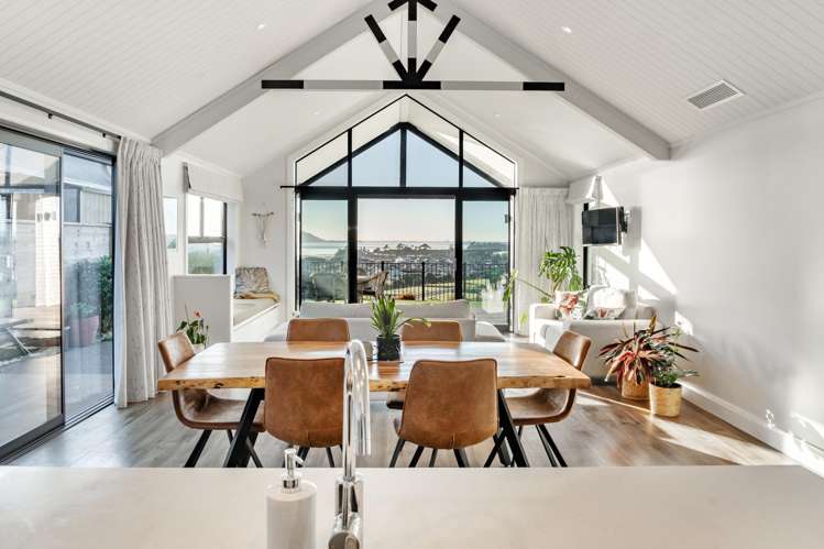 8 Goldstone Place_1
