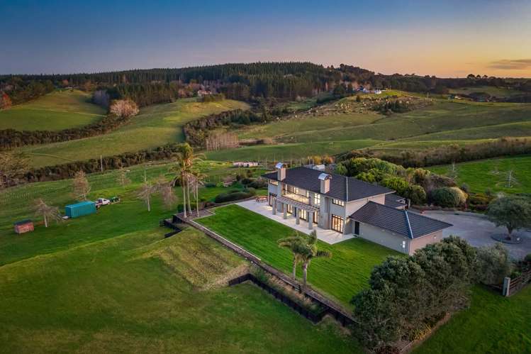 141 Valley Road Waitoki_33