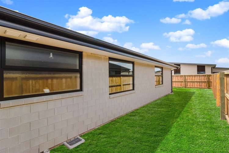 11 Hayshed Street Rolleston_29