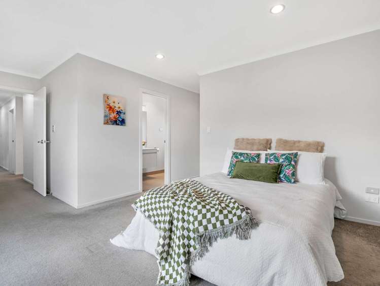 39 Carroll Place Owhata_9