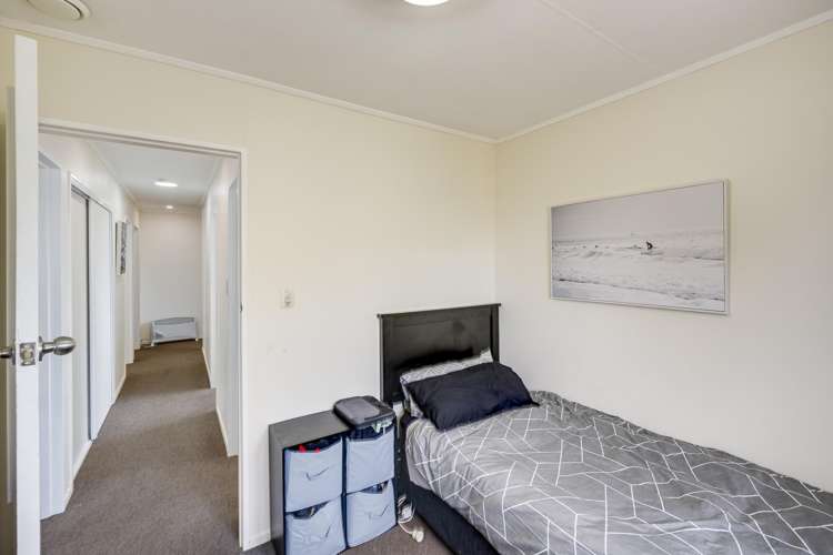 18 Berwick Street Flaxmere_12