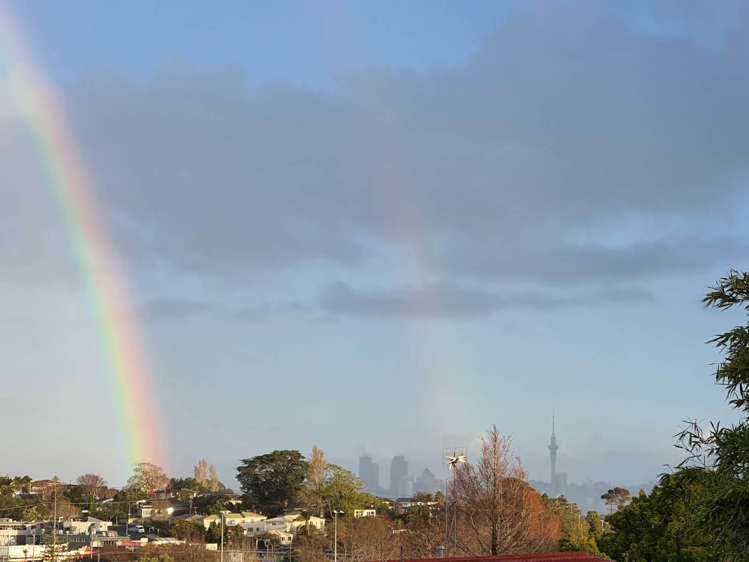 2/84 Greenslade Crescent Northcote_12