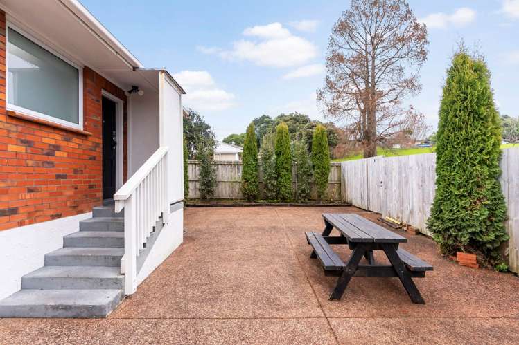 1/18A Parau Street Three Kings_11