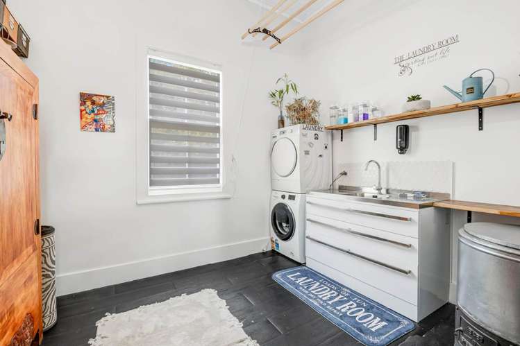 1 Green Lane Helensville_19