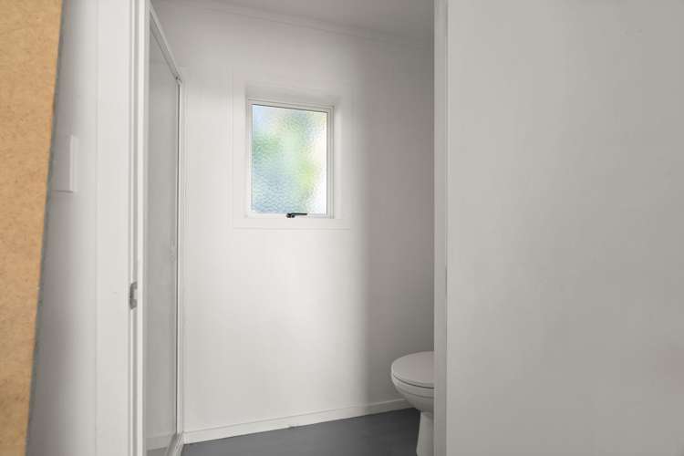 6 Loke Crescent Coopers Beach_13