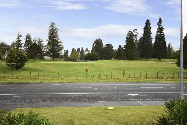 196 Golf Road Taumarunui_1