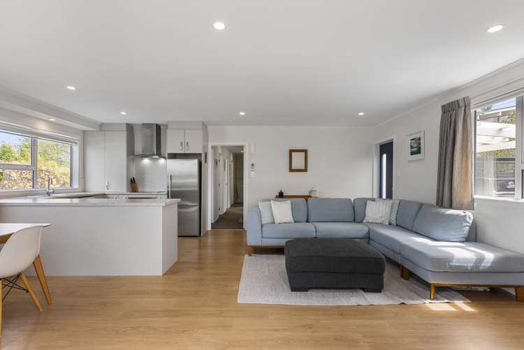 1/298 Glenfield Road Glenfield_5