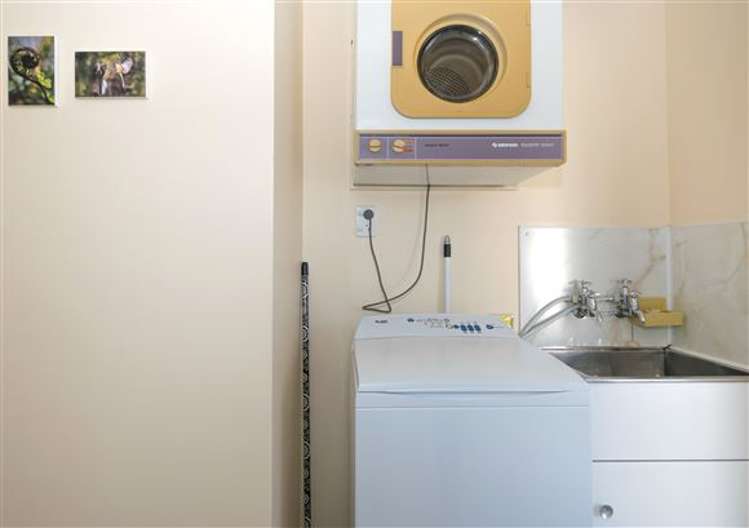 16a Newbourne Crescent Redwoodtown_11