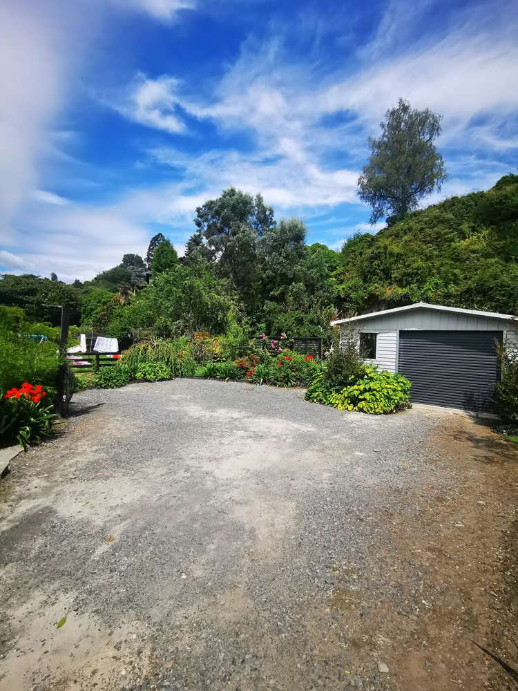 20 Golf Road Taumarunui_17