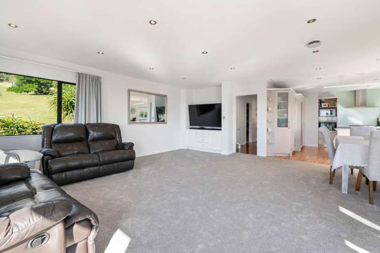 34 Ngahere Views Orewa_10