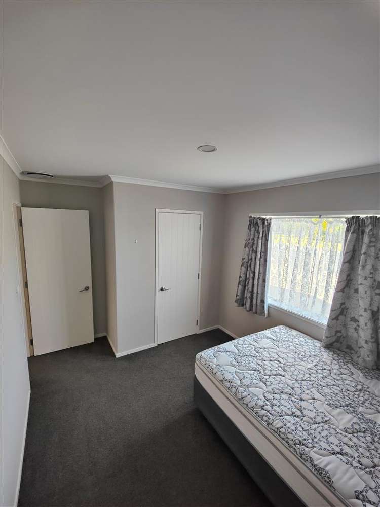 14a Basley Road Owhata_9