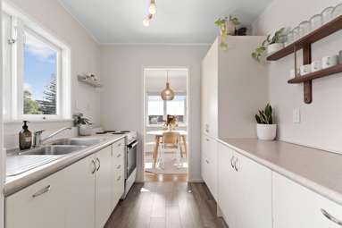 1/5 Hellyers Street_4