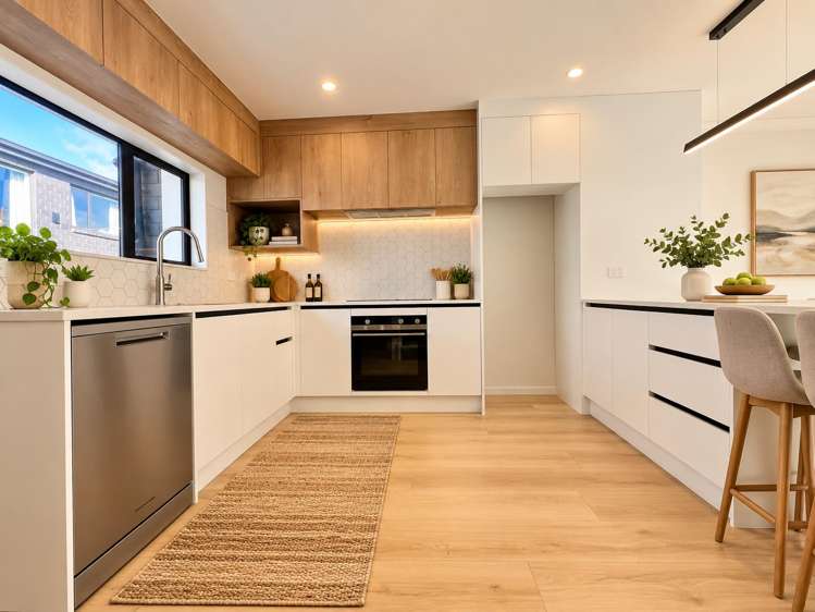71B Royal Road Massey_2