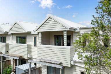 15B/21 Hunters Park Drive_2