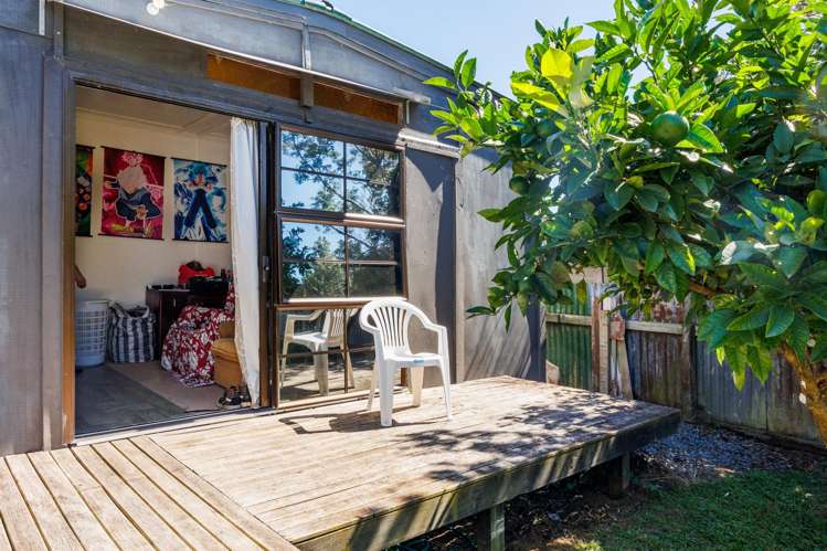 28 and 28a Hammond Street Bulls_22