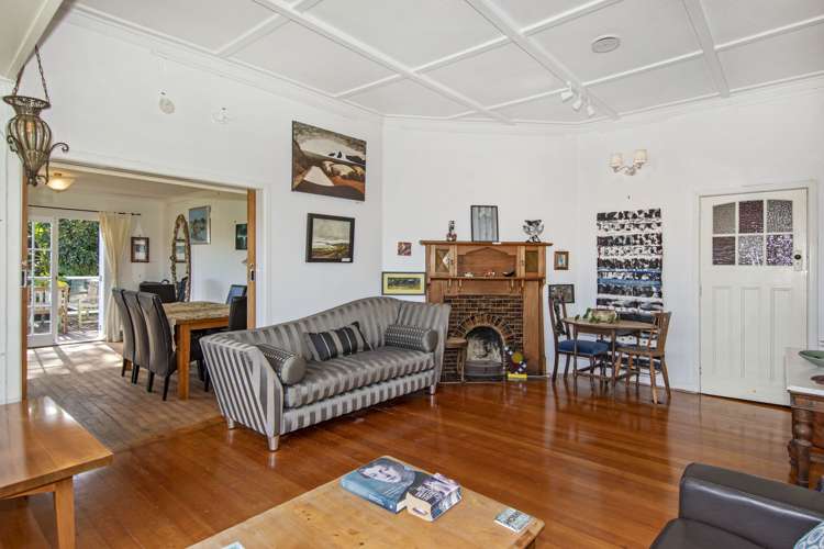 43 Riverside Drive Riverside_2