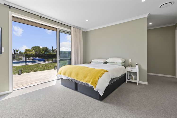 39 Mike Smith Drive Cambridge_13