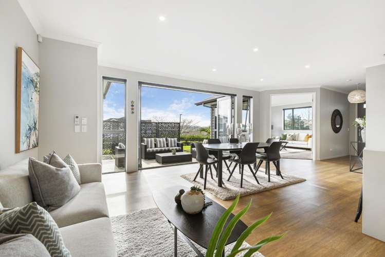 16 Major Henry Greens Silverdale_13