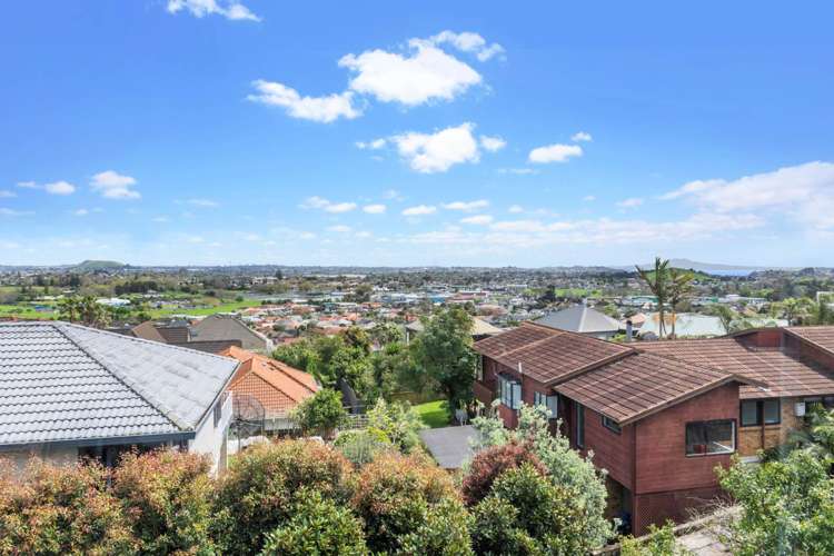 11 Mccahill Views Botany Downs_3