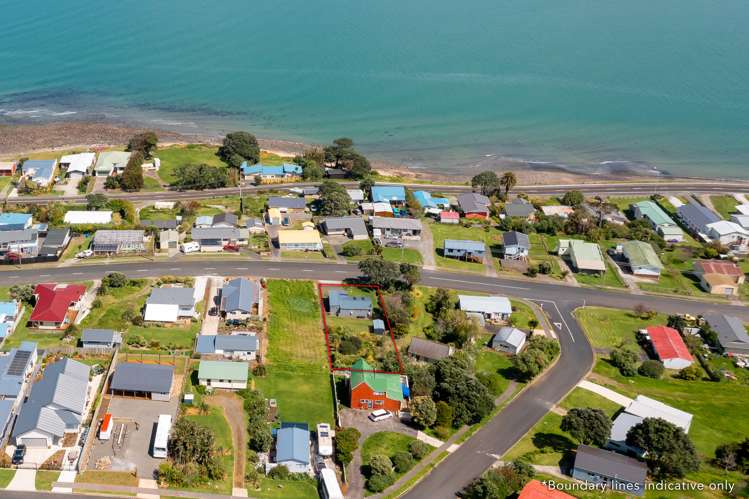 24 Fairlie Crescent Opononi_24