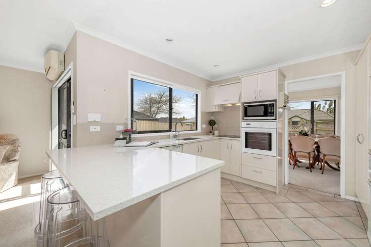 55 Armoy Drive East Tamaki_11