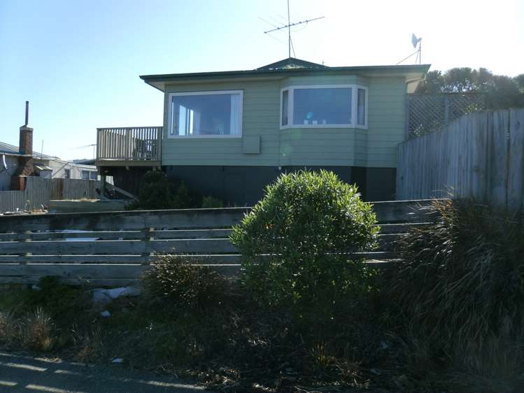 30 Esplanade Kaka Point_14