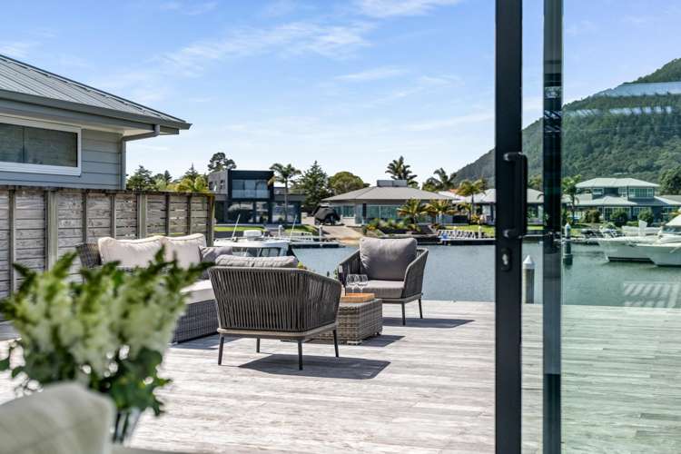 148 Motu Hei Pauanui_16