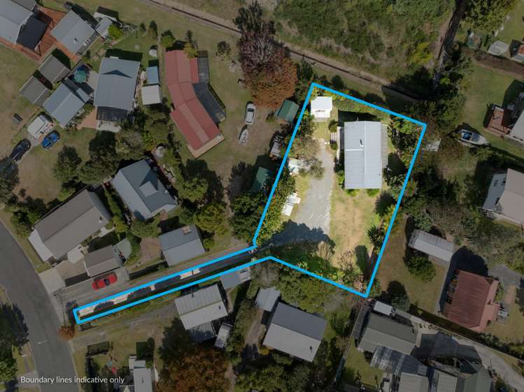 112 McKellar Place Whangamata_17