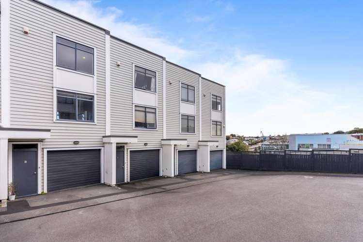 127E Queens Road Panmure_18