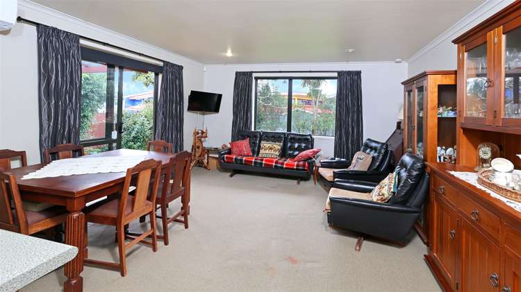 7 Brookwood Drive Henderson_14