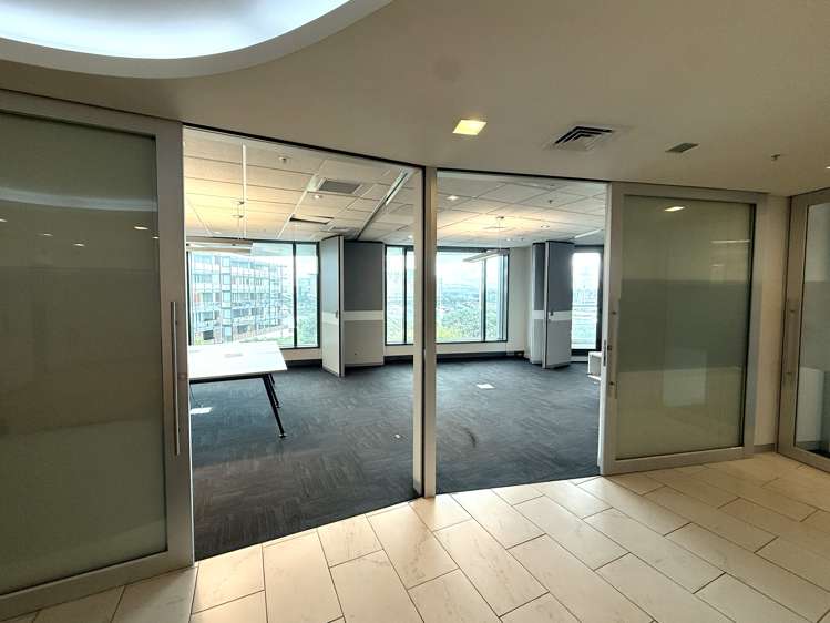 110 Customs Street West Auckland Central_6