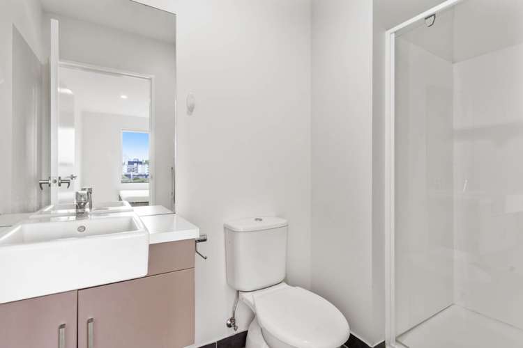 5g/6 Piwakawaka Street Eden Terrace_7