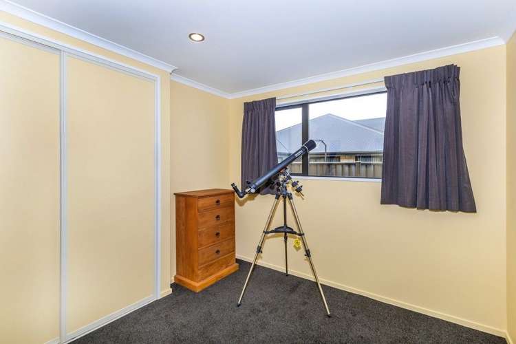 11 Longspur Avenue Wigram_10