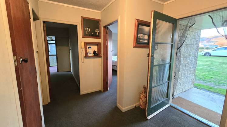 32 Coronation Street Paeroa_5