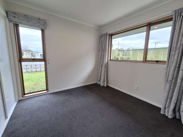 126B Charles Street Burleigh_4