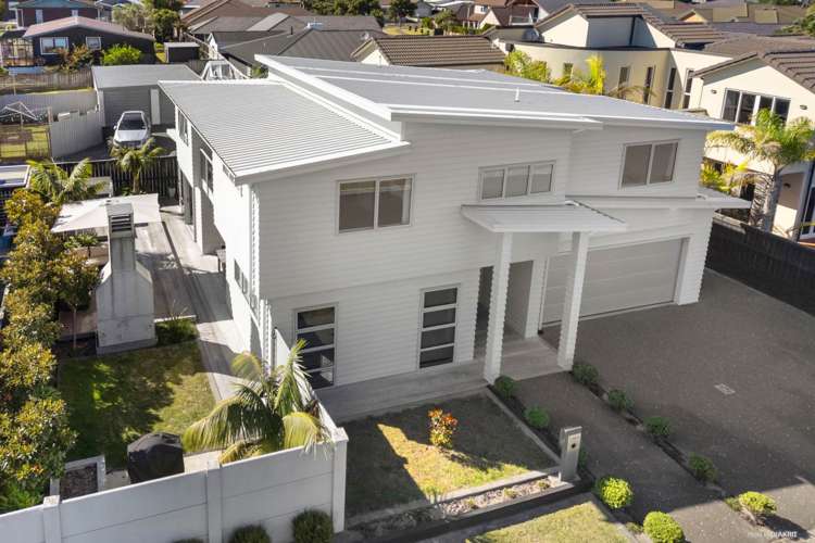 32 Thompson Drive Papamoa Beach_1