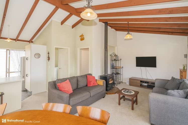 1 Norfolk Place Tairua_12