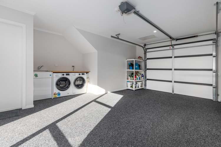14 Pateke Drive Kenepuru_14