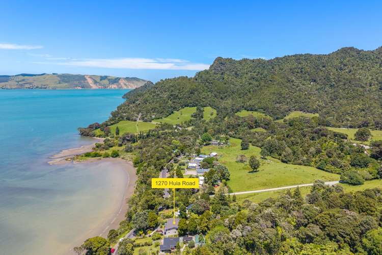 1270 Huia Road Huia_20