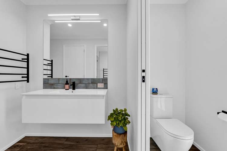 489 Smart Road Hillsborough_17